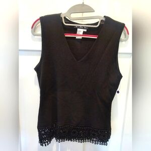 “J.A.C. Black Sleeveless Knit Top Medium – Crochet Beaded Hem V-Neck Tank”